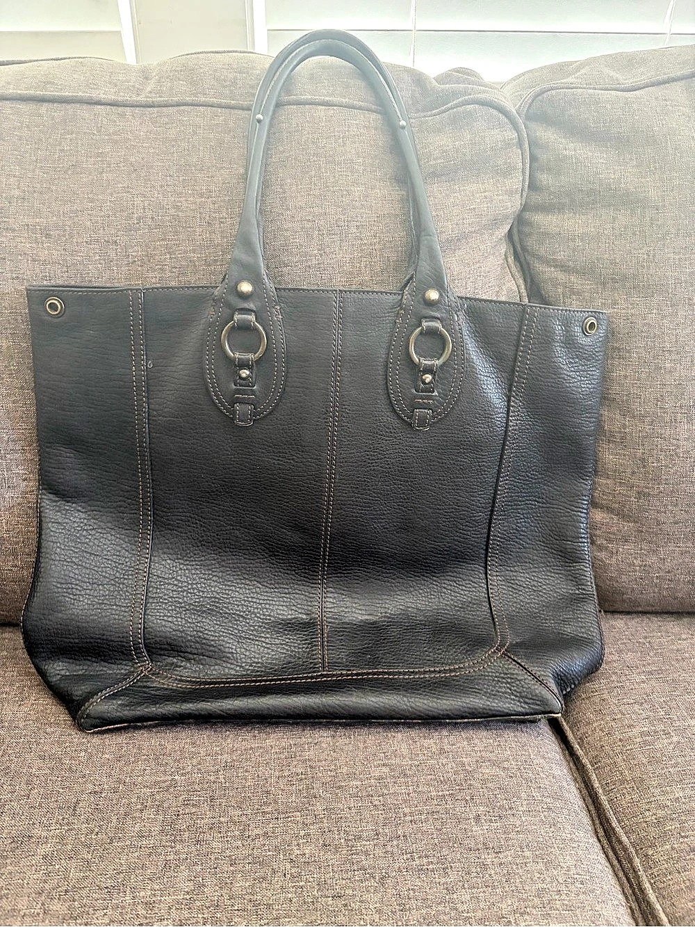 Banana Republic tote, leather shopper